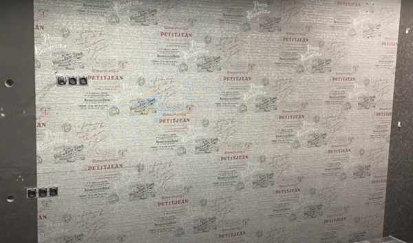Рисунки баллончиком на стене дома, в квартире