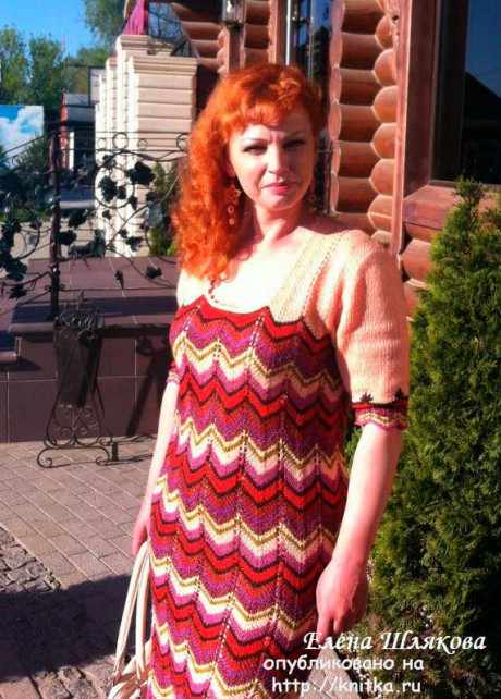 Вязаное женское платье спицами Вязаное женское платье спицами