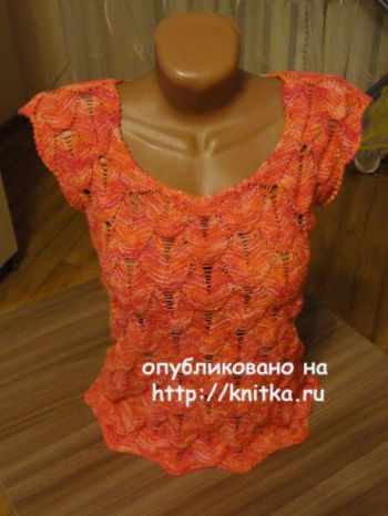 Кофточка летняя спицами с узором из листочков Кофточка летняя спицами с узором из листочков