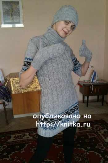 фото вязаного спицами платья