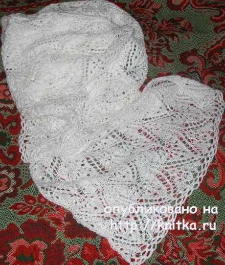 Белый ажурный палантин спицами. Работа Елены вязание и схемы вязания