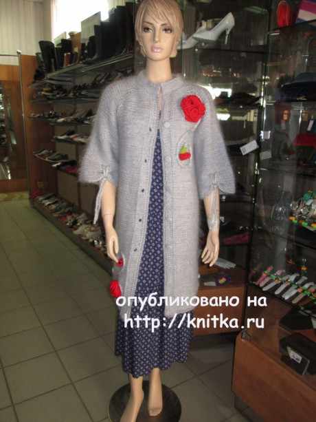 Пальто спицами