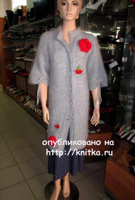 Пальто спицами