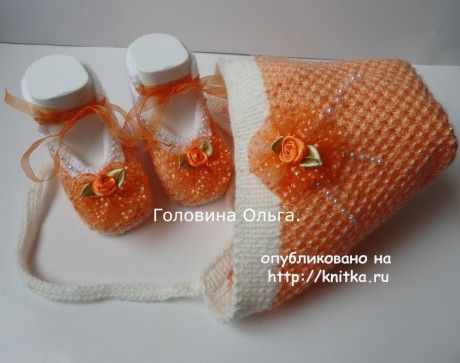 Шапочка и пинетки спицами - работы Головиной Ольги вязание и схемы вязания