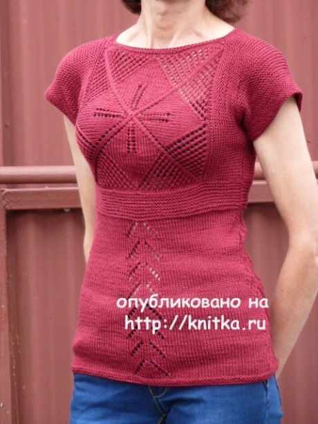 Вязаная спицами кофточка с цветком - работа Марины Ефименко вязание и схемы вязания