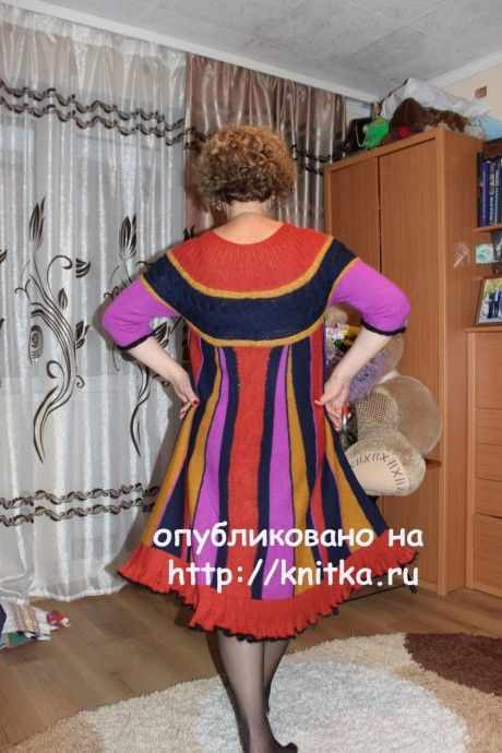 Вязаное спицами платье. Работа Цвикевич Светланы вязание и схемы вязания