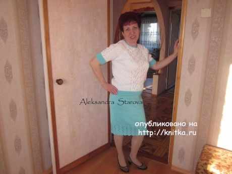 Вязаный спицами костюм - работа Александры Старовой вязание и схемы вязания