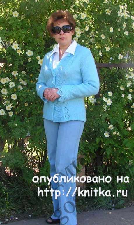 Вязаный спицами жакет. Работа Людмилы Петровой вязание и схемы вязания