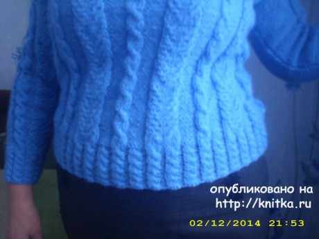 Женский свитер спицами. Работа Лидии Климович вязание и схемы вязания