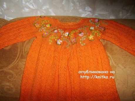 детское платье спицами