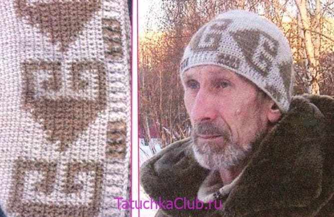 Мужская шапка крючком жаккардовым узором
