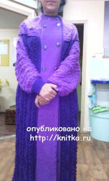 Вязаное спицами пальто Вязаное спицами пальто