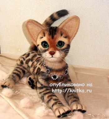 Вязаная игрушка - котенок. Работа Ирины